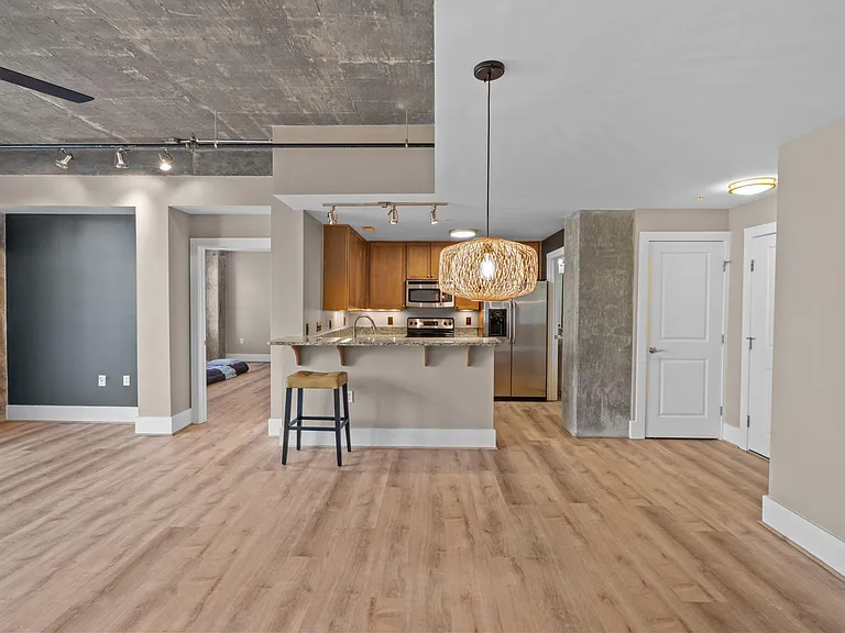 444 Blount St #205 — Photo 9