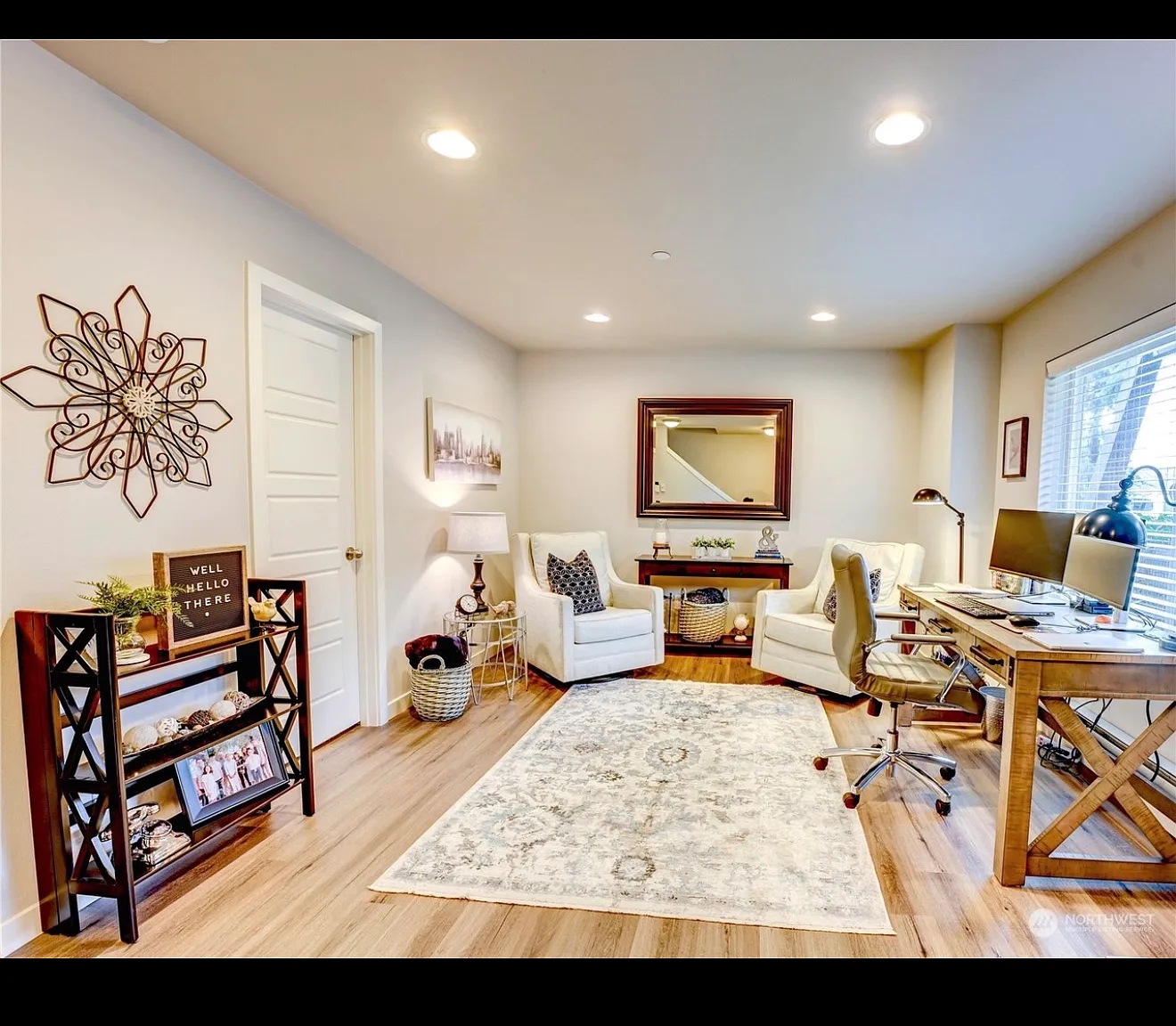 3 bed, 2.5 bath, 1819 sqft, $2,900 — Photo 4