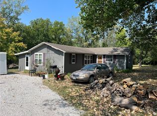 20600 S State Route J, Peculiar, MO 64078