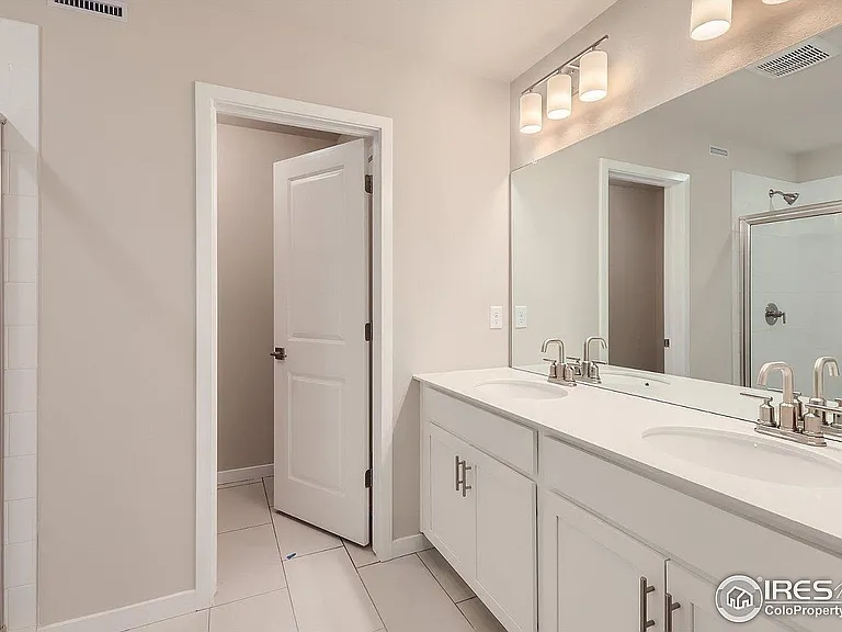 2832 S Flat Cir — Photo 6