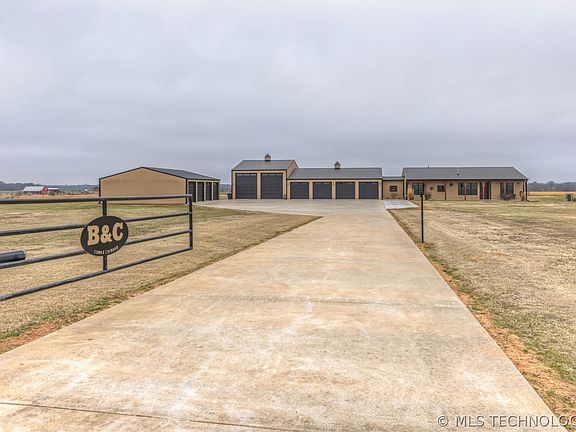 2nd image of 23800 E 720th Rd