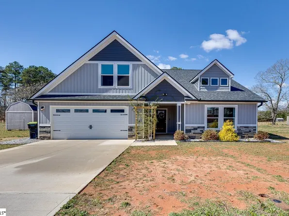408 Analyse Dr, Wellford, SC 29385