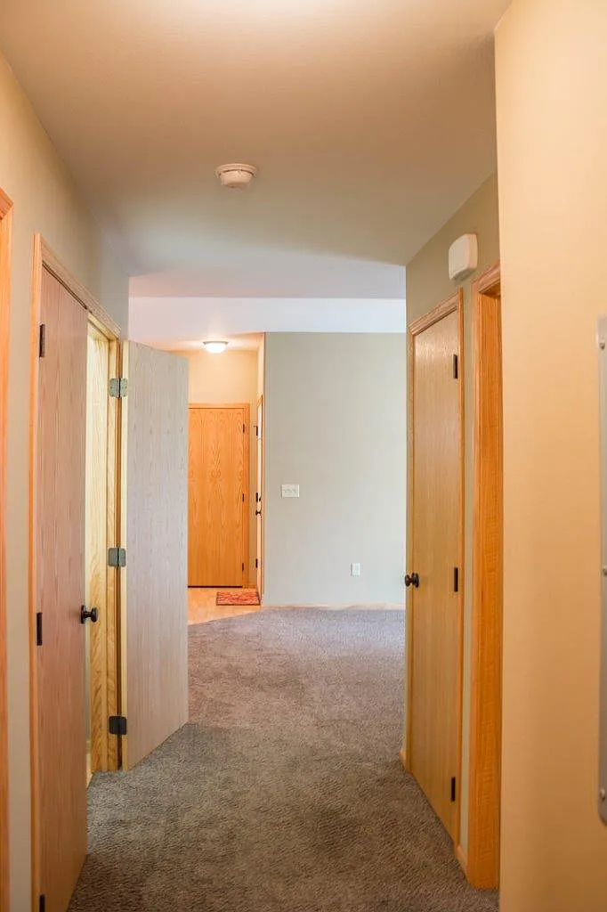 Tiyata Place Apartments — Photo 2