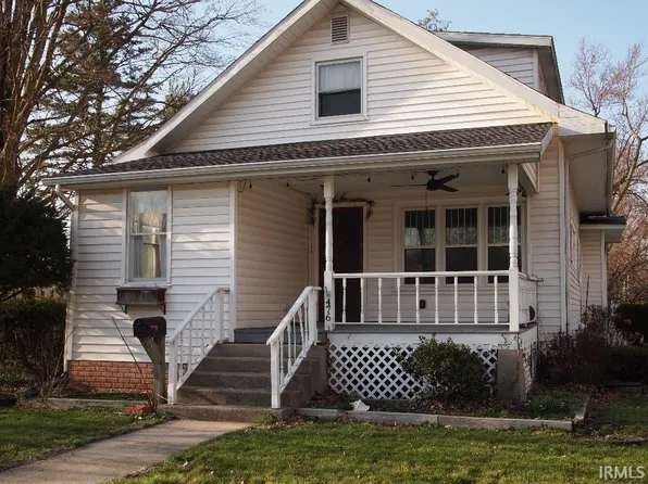 476 E Marion St, Nappanee, IN 46550