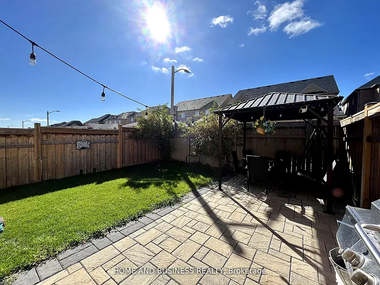 5532 Meadowcrest Ave — Photo 14