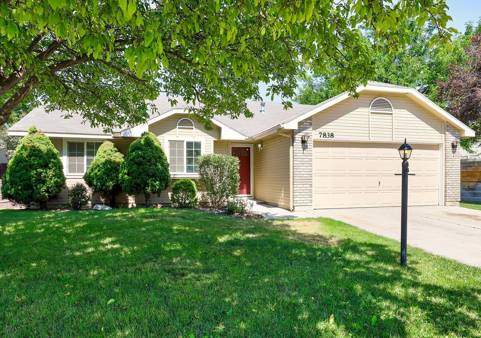 Remodeled near Boise River _ Pet Friendly!! — Photo 1