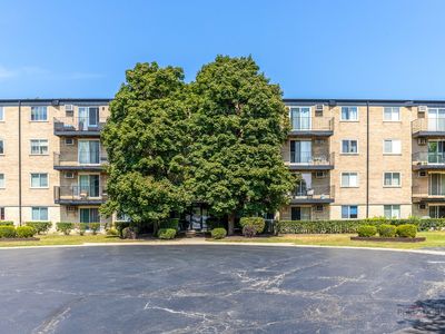 2420 E Brandenberry Ct APT 4J, Arlington Heights, IL, 60004