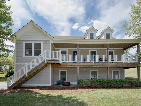 12 Spring Ridge Ln, Fairfield, VA 24435