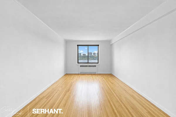 Living room, photo 1