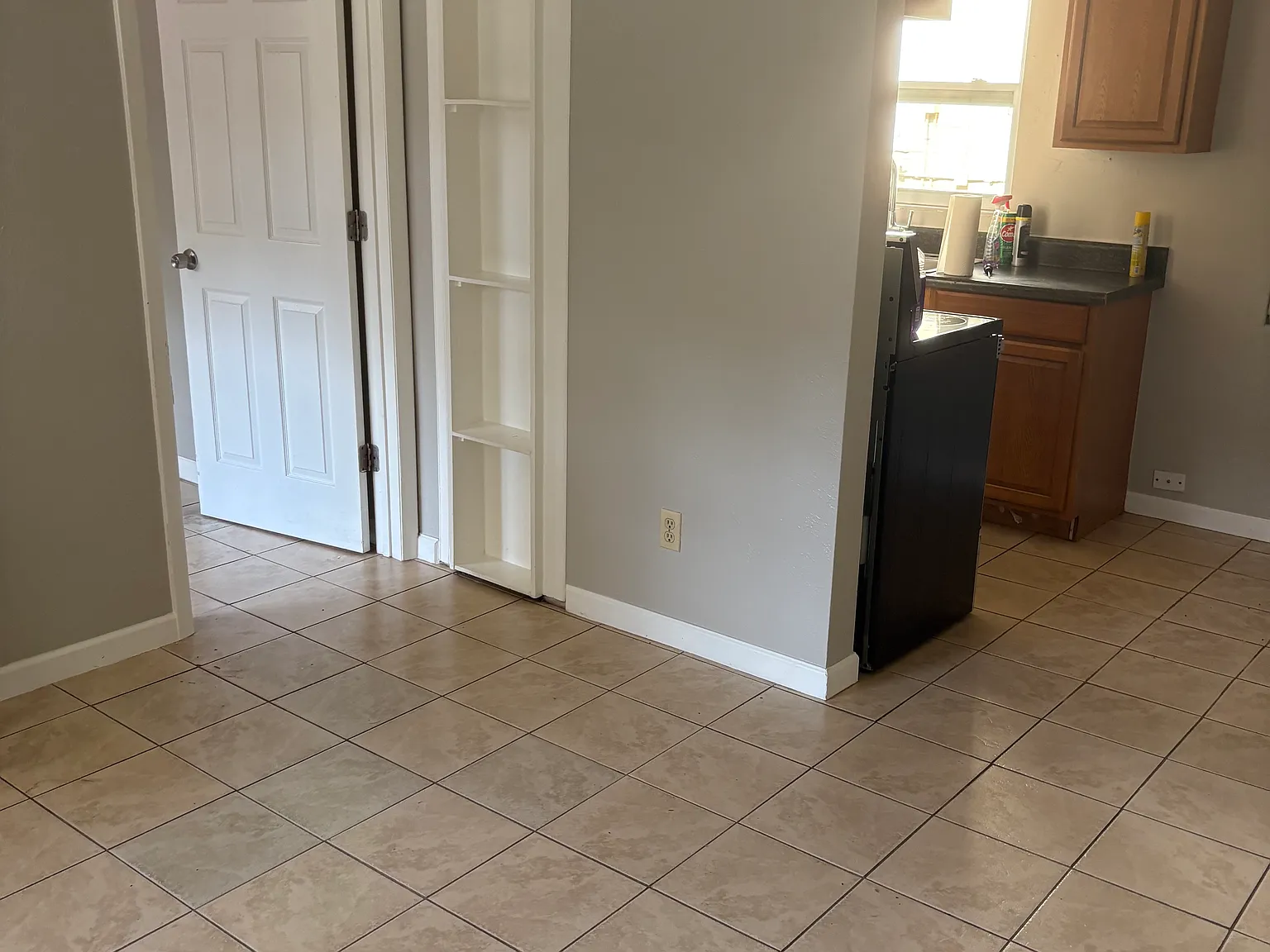 1 bed, 552 sqft, $1,100 — Photo 3
