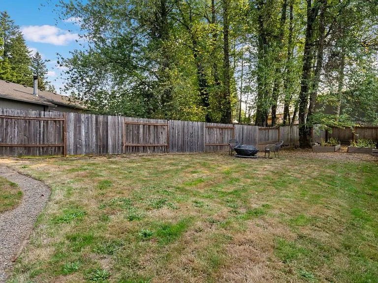 15317 NE 181st St #A — Photo 4