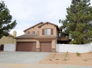 8361 Deercreek Dr, Riverside, CA 92508