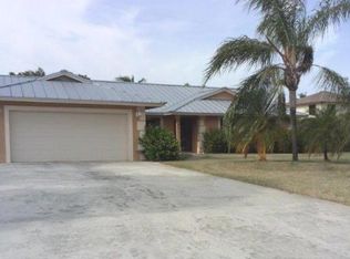 5961 Piney Ct, Greenacres, FL 33463