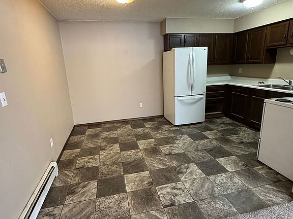 3rd image of 1011 S 3rd St APT 13