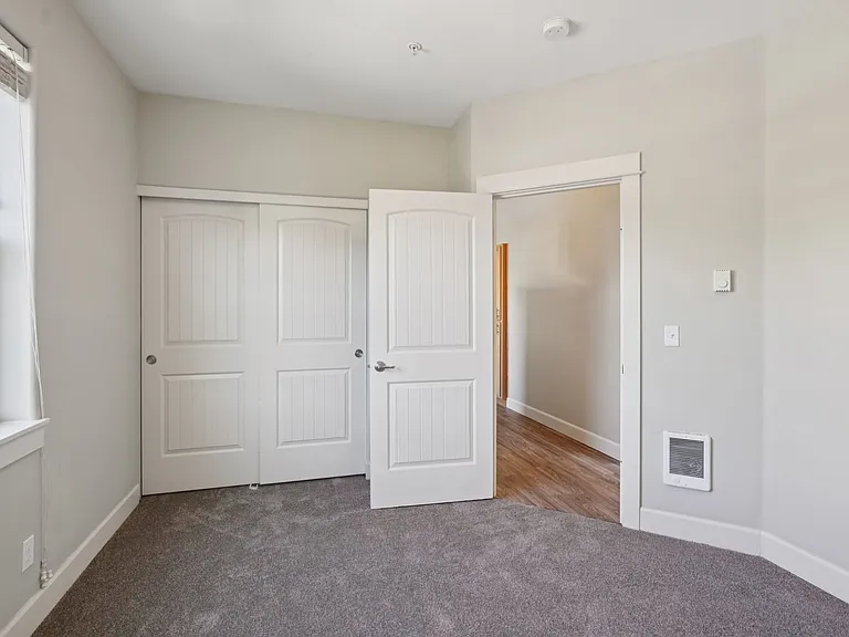 Aspen Grove Apartments — Photo 34