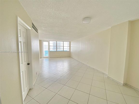 4th image of 6770 Indian Creek Dr APT 12B