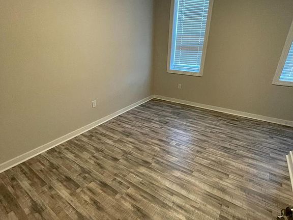 5th image of 3118 N 8th St
