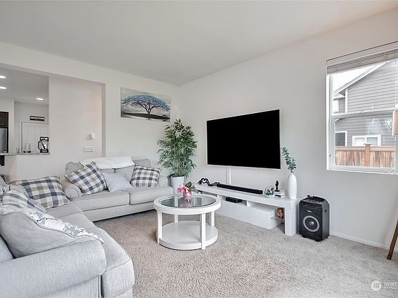 5th image of 11519 185th Street Ct E