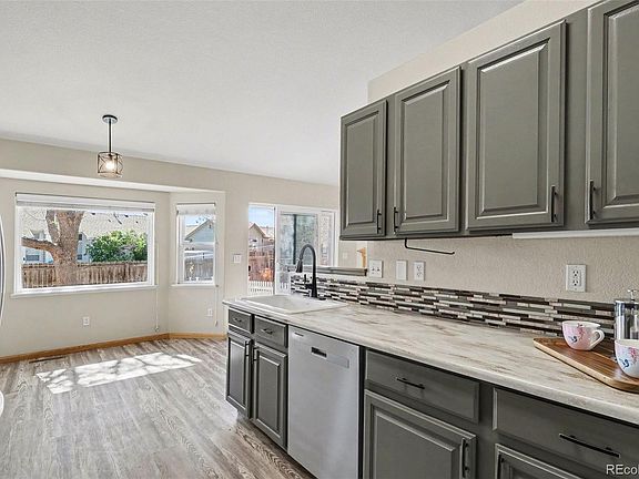4th image of 1625 55th Avenue