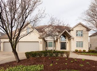 16950 S Pineview Dr, Homer Glen, IL