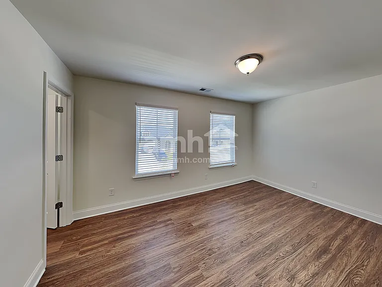 6207 Bridlewood Ln — Photo 28