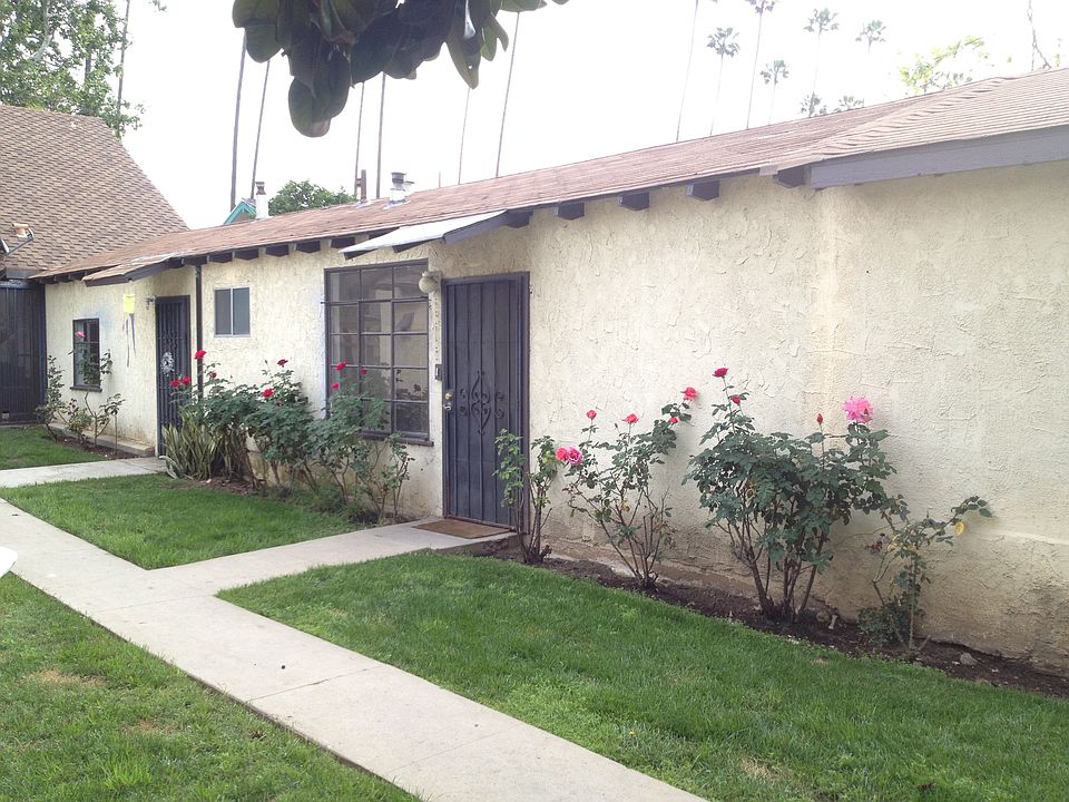 1st image of 1831 Gardena Ave