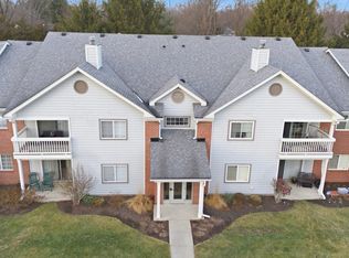8112 Glenwillow Ln UNIT 104, Indianapolis, IN 46278
