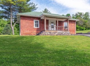 105 Government Plant Rd, Saltville, VA 24370