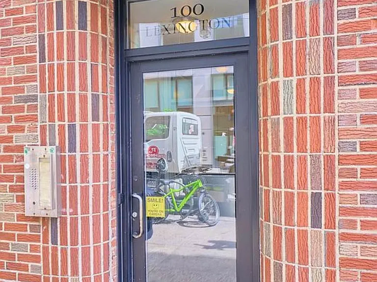 100 Lex Ave #4D — Photo 3