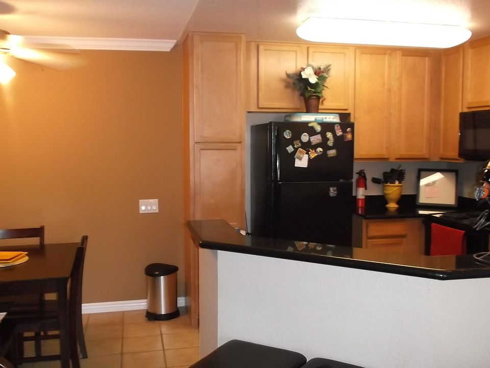 1st image of 78650 Avenue 42 APT 211