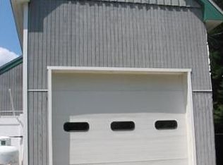 1061 Gungywamp Rd, Groton, CT 06340