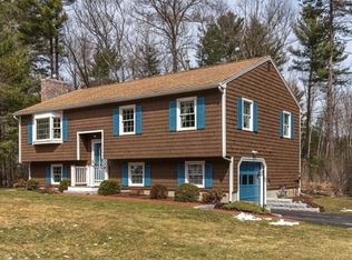 5 Comanche Cir, Billerica, MA 01821