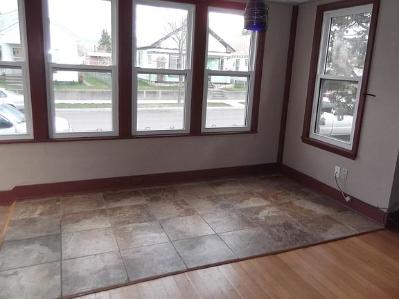 Entry way