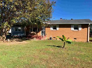 370 Poinsetta St, Spartanburg, SC 29301