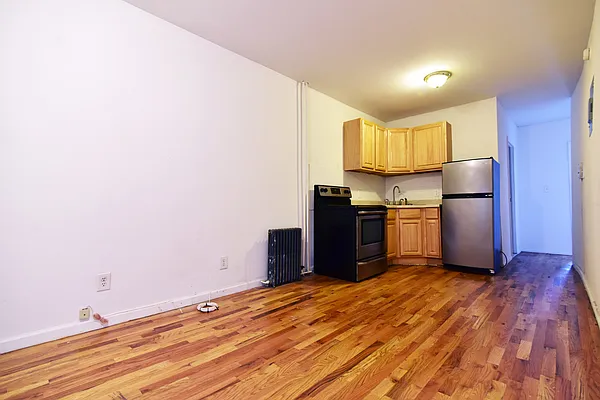 Rented by Coda Real Estate NYC | media 30