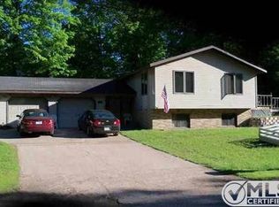 850 Cottage St, Ishpeming, MI 49849