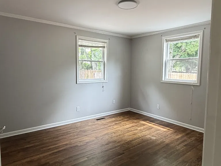 604 Edgewood Blvd — Photo 7