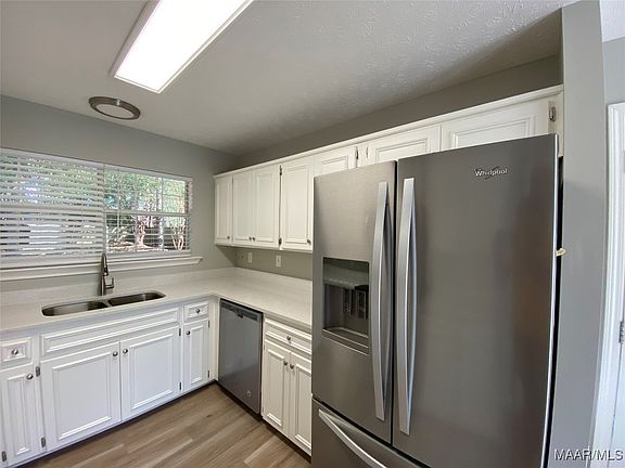 4th image of 514 Saddlewood Dr