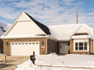 694 Allenhurst Cir, Carmel, IN 46032
