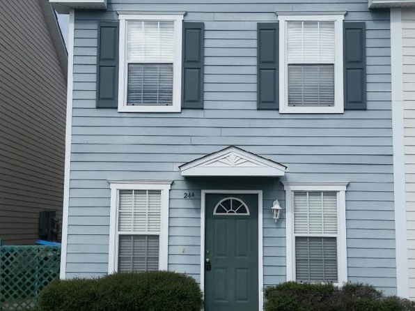 24 Old Courthouse Way