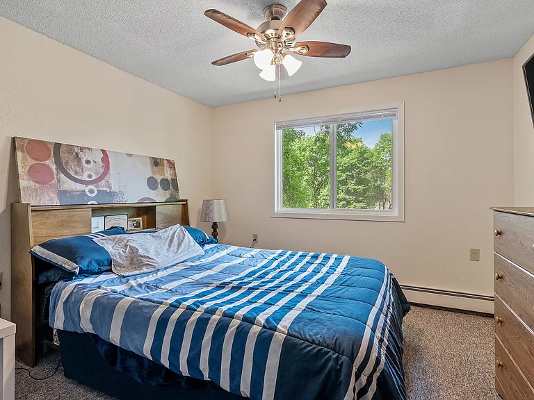Golden Meadows Apartments — Photo 10