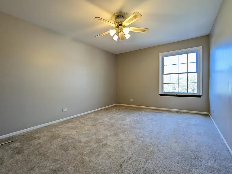829 N Tamarac Blvd — Photo 11