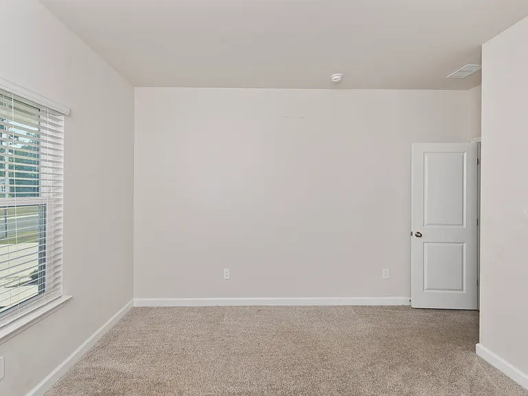 4324 Falls Oaks St — Photo 38