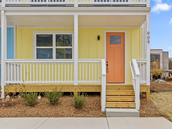 909 Blue Heights Dr #17, East Ridge, TN 37412