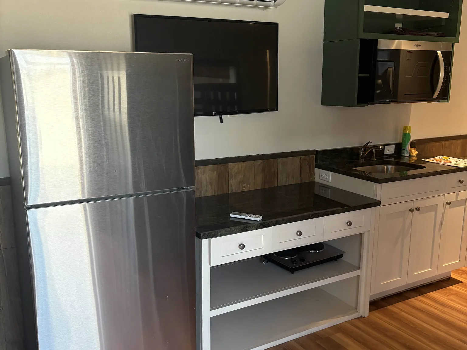 3602C Meander Rd — Photo 3