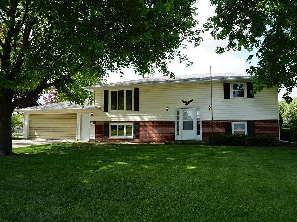 1st image of 507 9th St