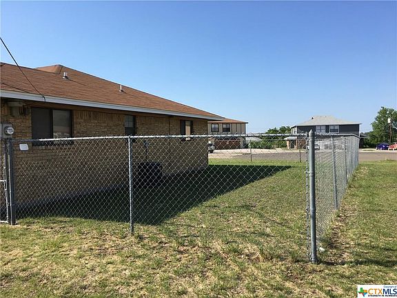 3rd image of 3907 Charolais Dr