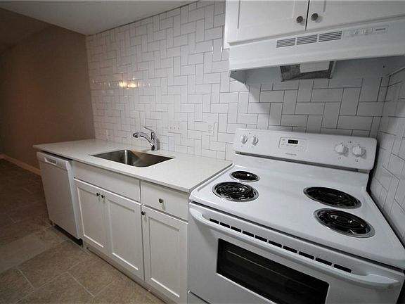 4th image of 1600 West Ave APT 7