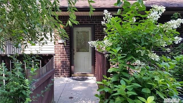 1st image of 348 Woodland Ct