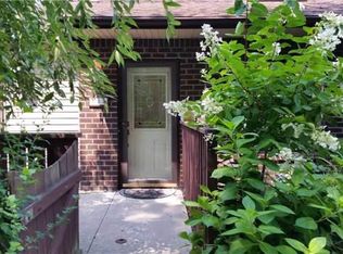 348 Woodland Ct, Coram, NY 11727